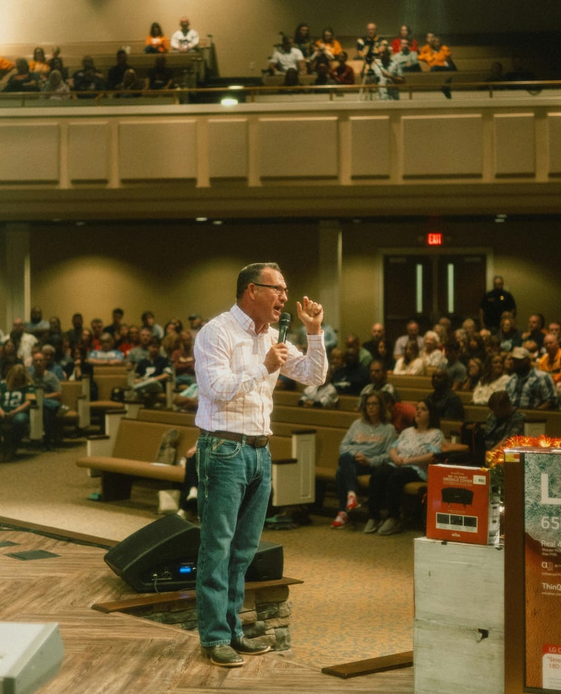 pexels-pointofju-28295875der